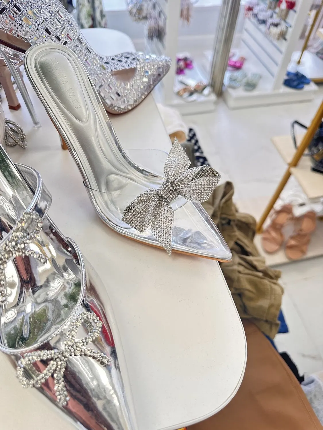 AZ'GAD Boutique Beautiful Bow Silver Slippers